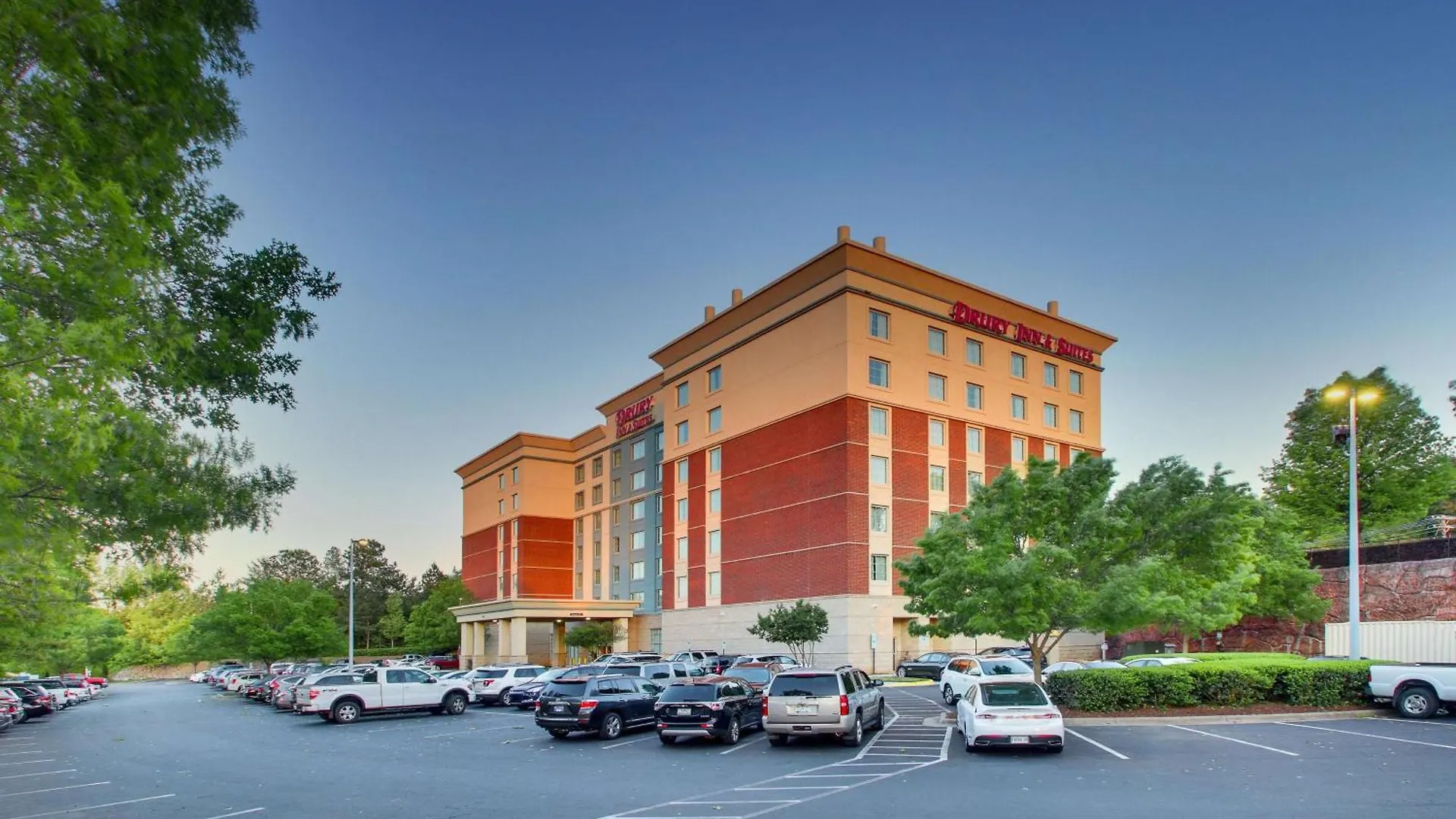 Drury Inn & Suites Charlotte Northlake