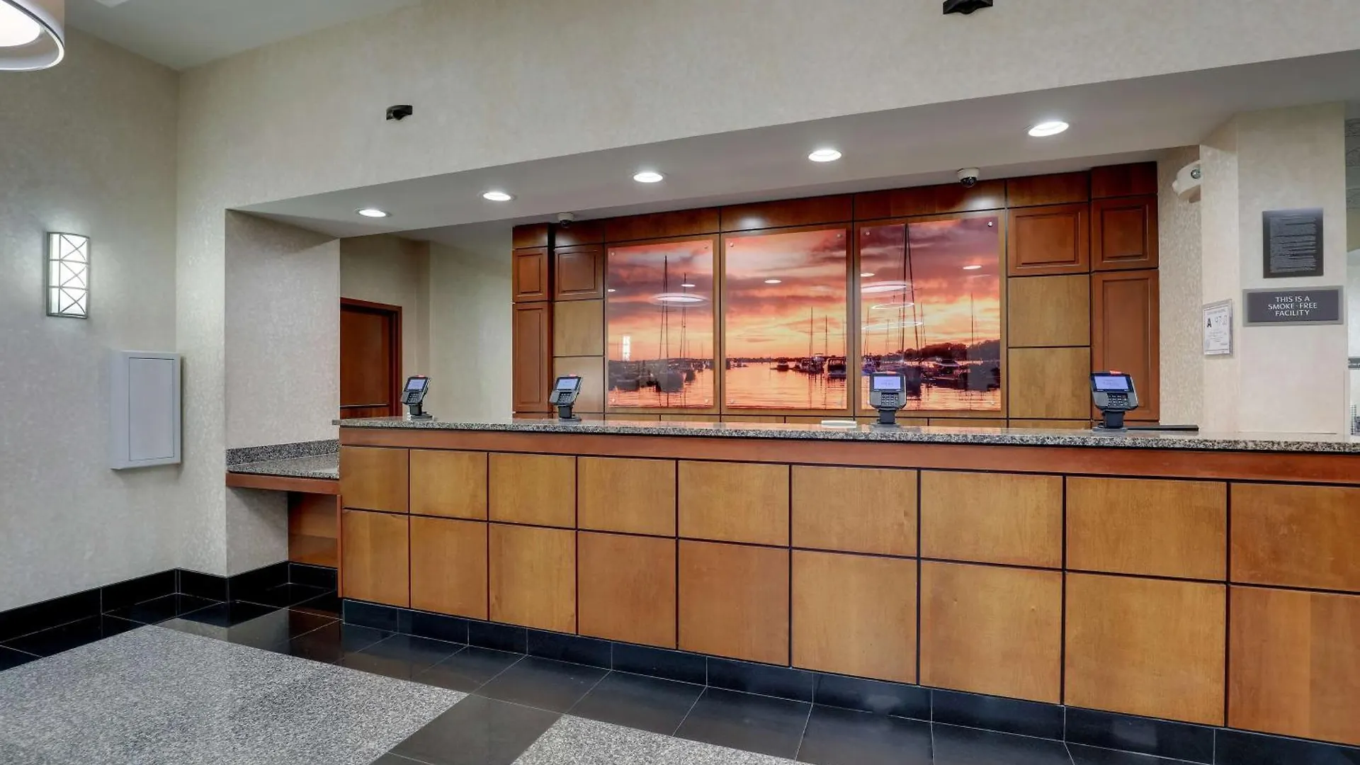 Drury Inn & Suites Charlotte Northlake Hotel