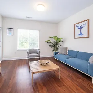 Viagem Fashionable 2br W Gym Parking Picnic Area Apartment